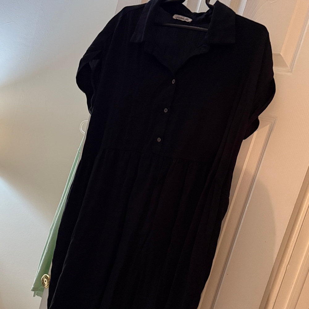 Magnolia Black Midi Dress